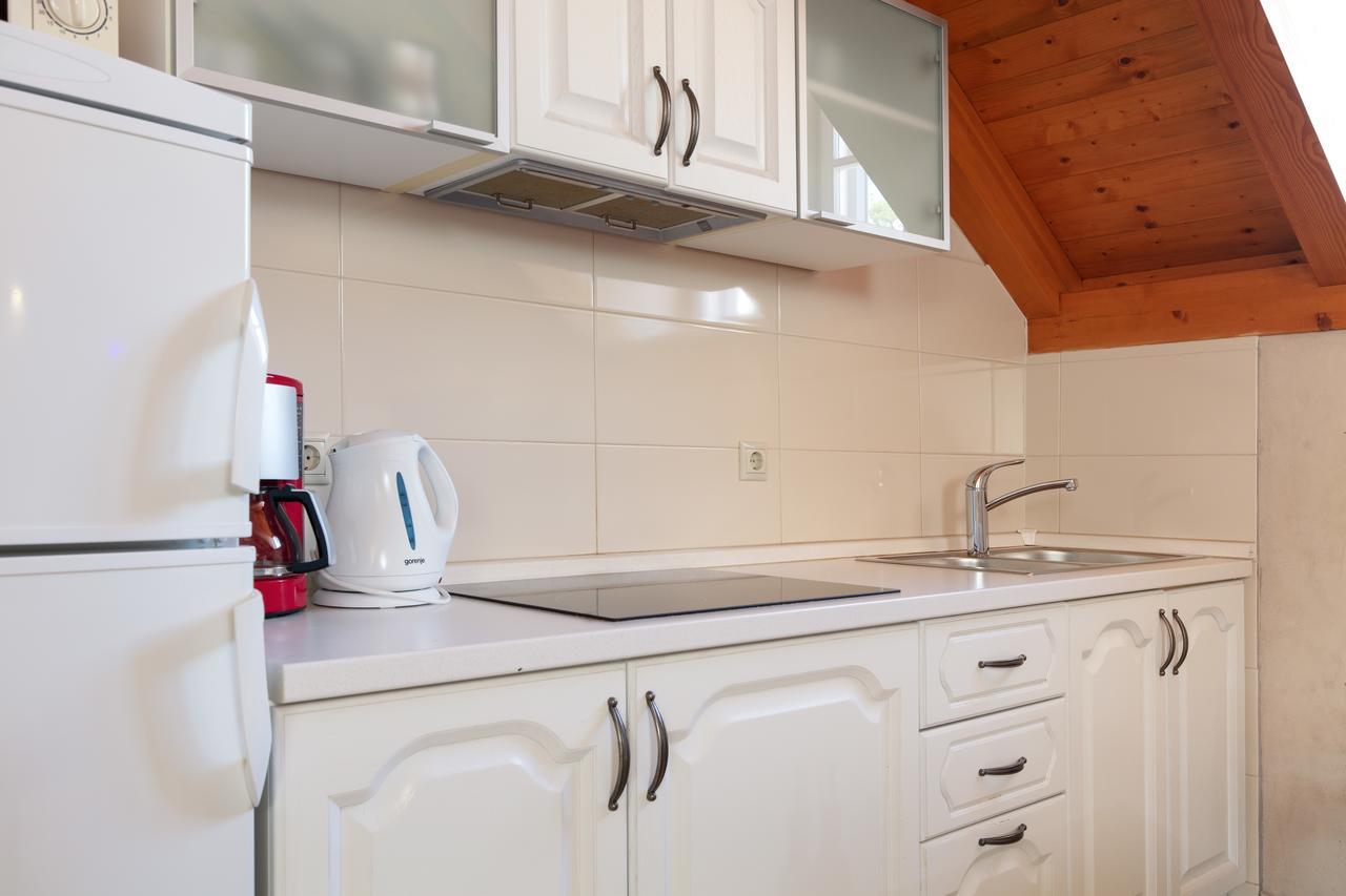 Villa Mama - Traditional Apartments In Omis, Free Parking Buitenkant foto