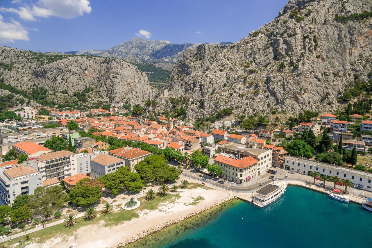 Villa Mama - Traditional Apartments In Omis, Free Parking Buitenkant foto